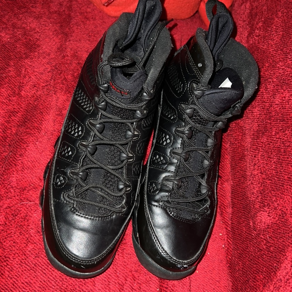 Jordan 9s - Picture 4 of 4